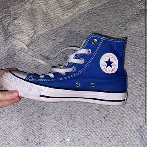 royal blue high top converse!!